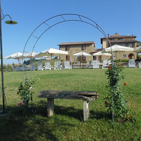 منزل ريفي Il Borgo Sul Monte del Lago