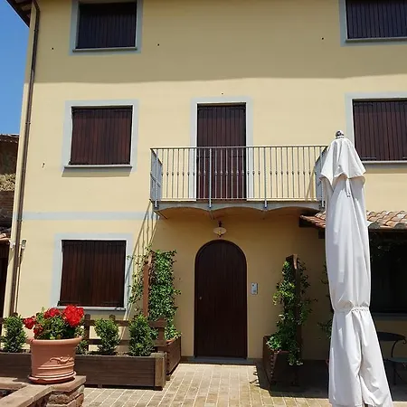 Il Borgo Sul Monte del Lago