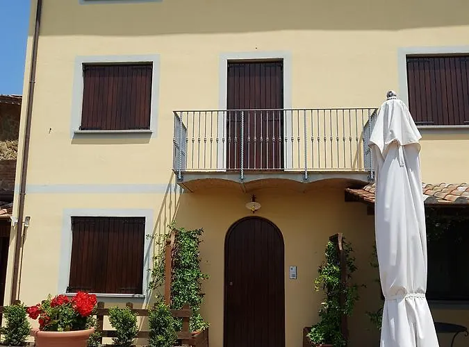 Il Borgo Sul Monte del Lago